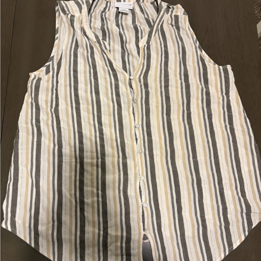 Liz Claiborne Striped Button-Down Sleeveless Shirt